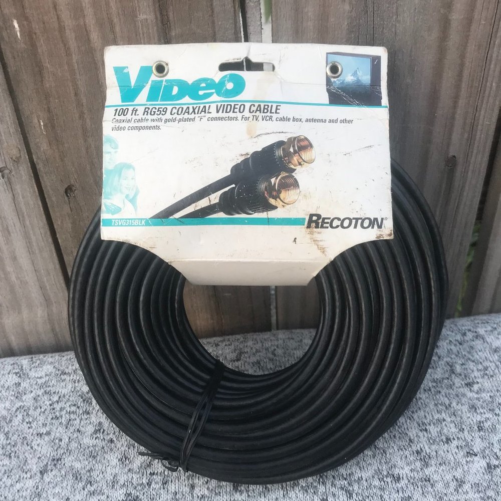 100 ft RG59 Coaxial Video Cable Recoton